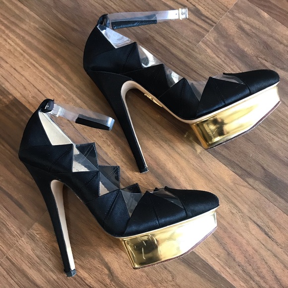 Black satin “Origami” pumps with platform US5/EU35 - Picture 4 of 13